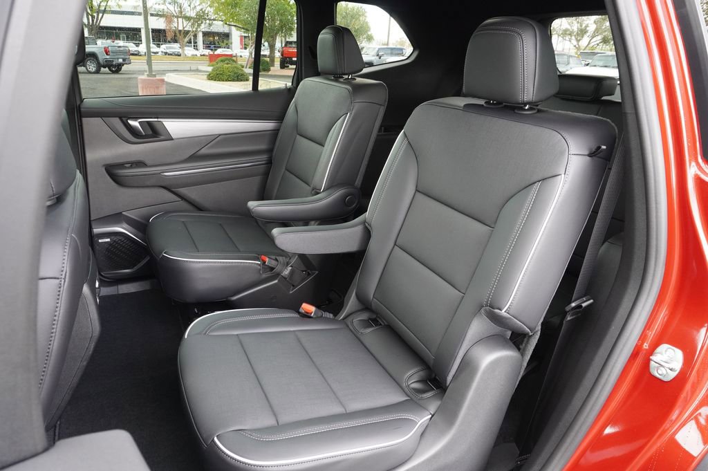 New 2026 Buick Enclave Preferred w/ Power Package FWD image 9