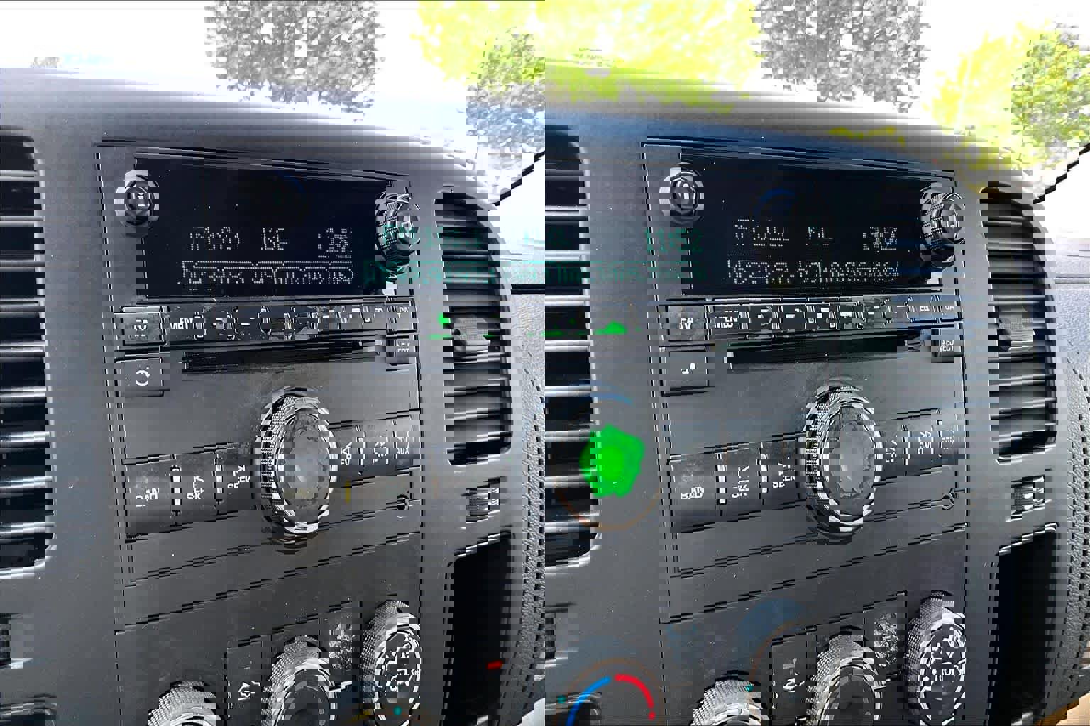 Used 2009 GMC Sierra 1500 SLE w/ Power Pack Plus image 28