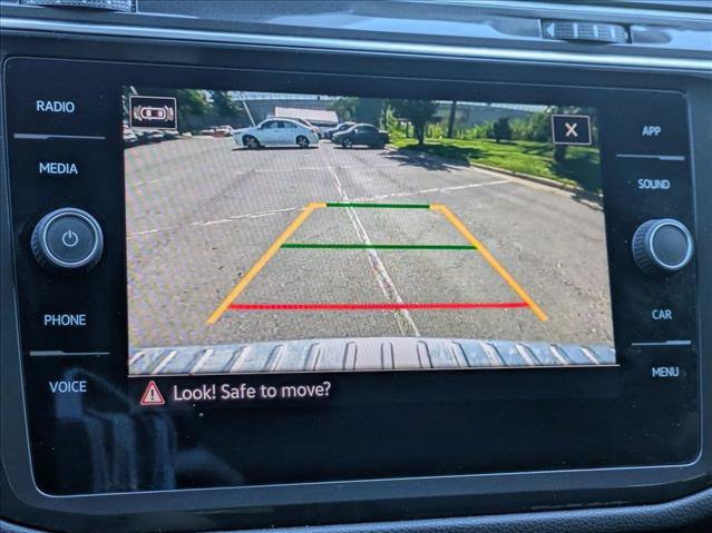 Used 2023 Volkswagen Tiguan SE FWD image 13