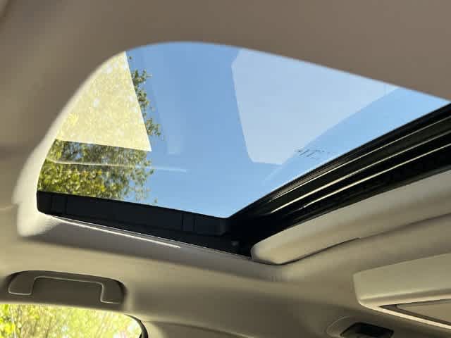 Certified 2026 Honda Odyssey Touring image 32