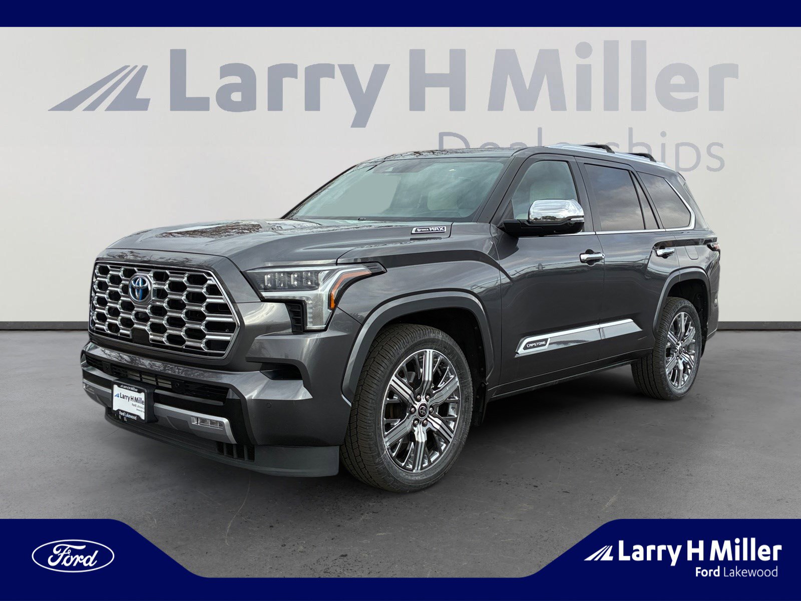 Used 2024 Toyota Sequoia Capstone video 1