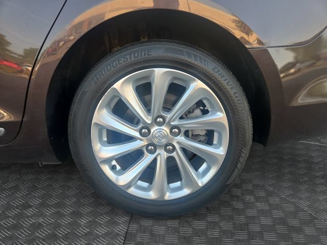 Used 2015 Buick LaCrosse Leather FWD image 34