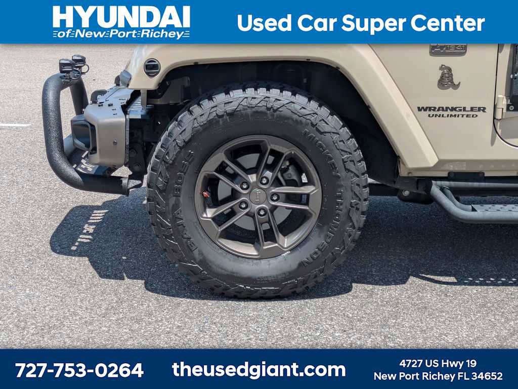 Used 2016 Jeep Wrangler Unlimited Sahara AWD/4WD image 10