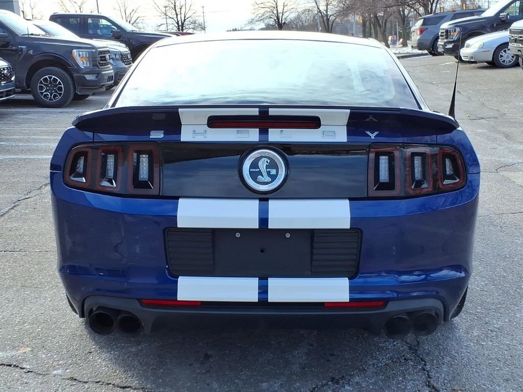 Used 2013 Ford Mustang Shelby GT500 image 4