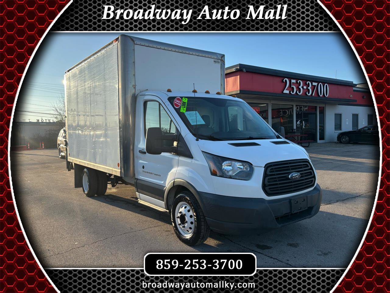 Used 2018 Ford Transit 350 156 DRW RWD image 1