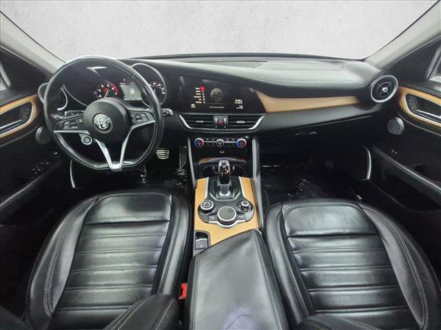 Used 2019 Alfa Romeo Giulia Ti w/ Quick Order Package 22X Lusso AWD/4WD image 20