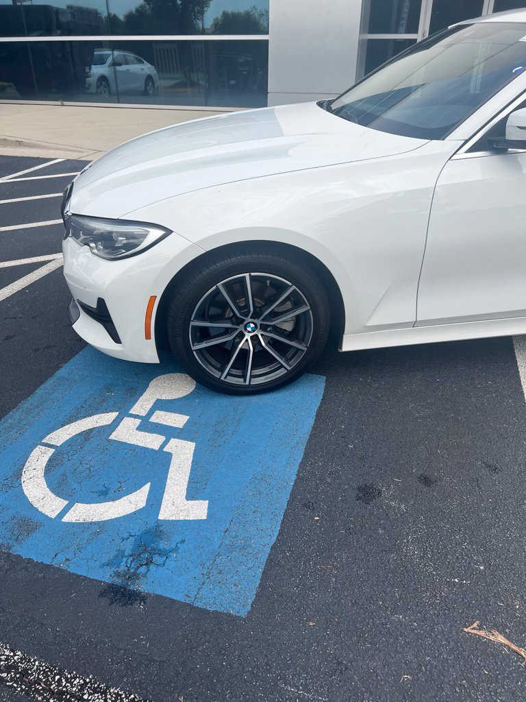 Used 2019 BMW 330i Sedan RWD image 3