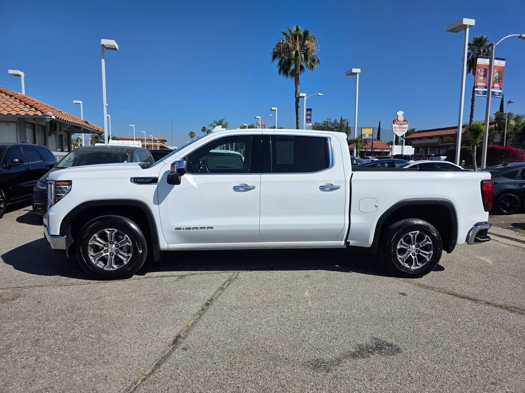 Used 2025 GMC Sierra 1500 SLT RWD image 9