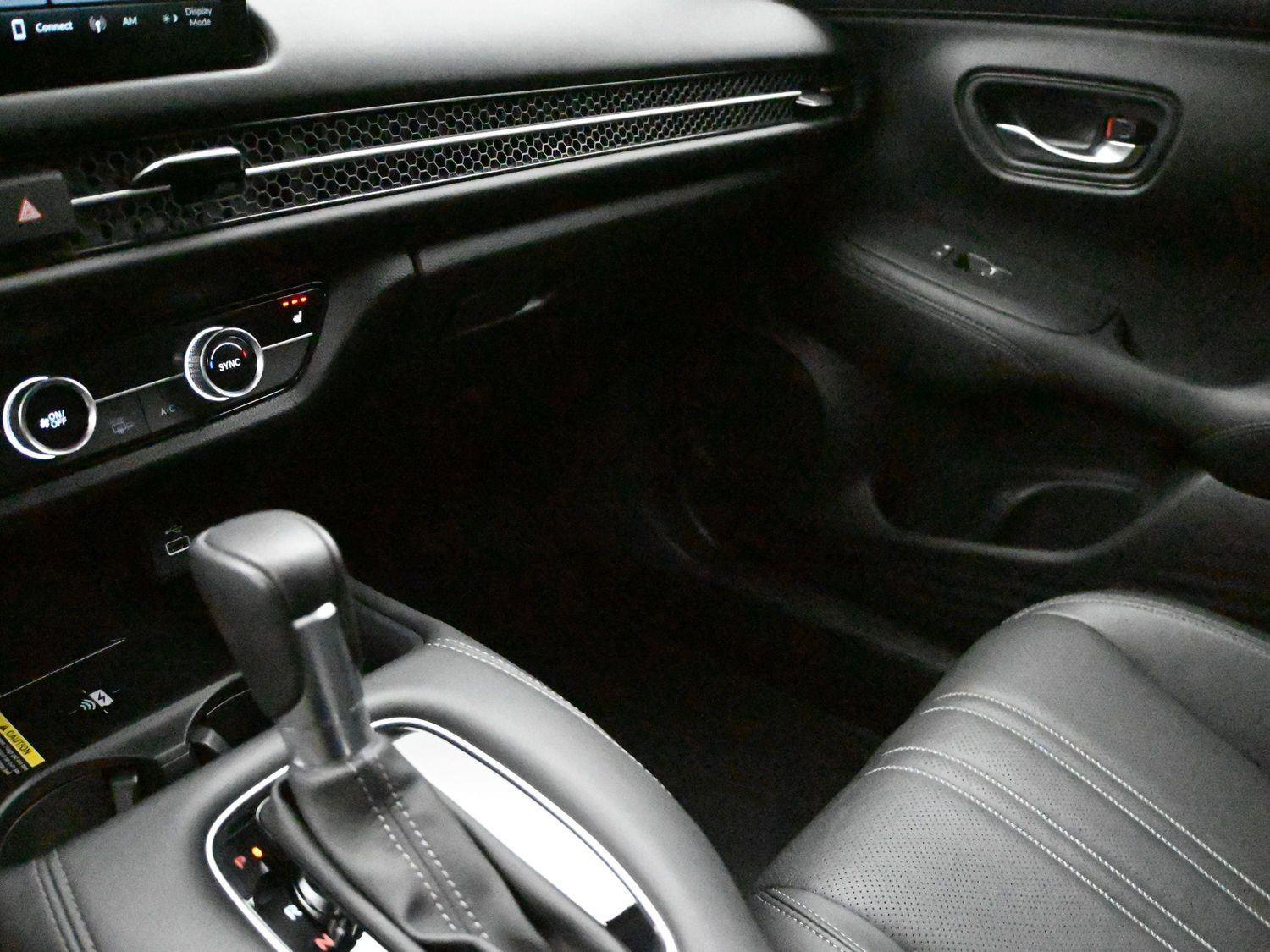 Used 2024 Honda HR-V EX-L image 4