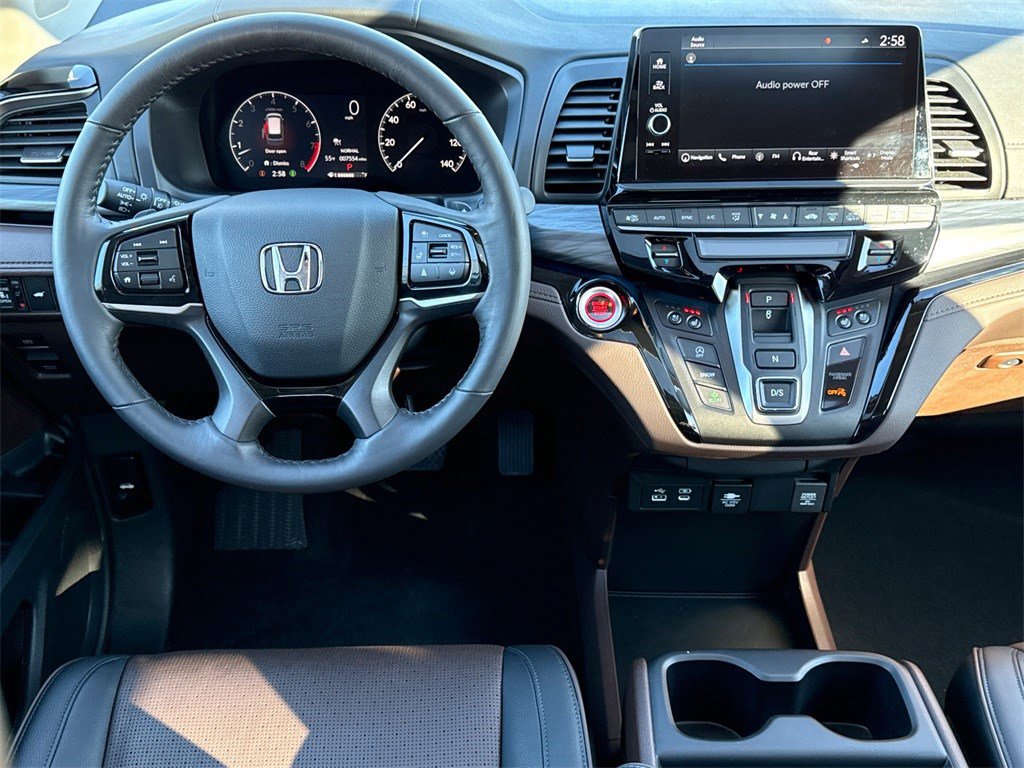 Certified 2025 Honda Odyssey Elite image 18