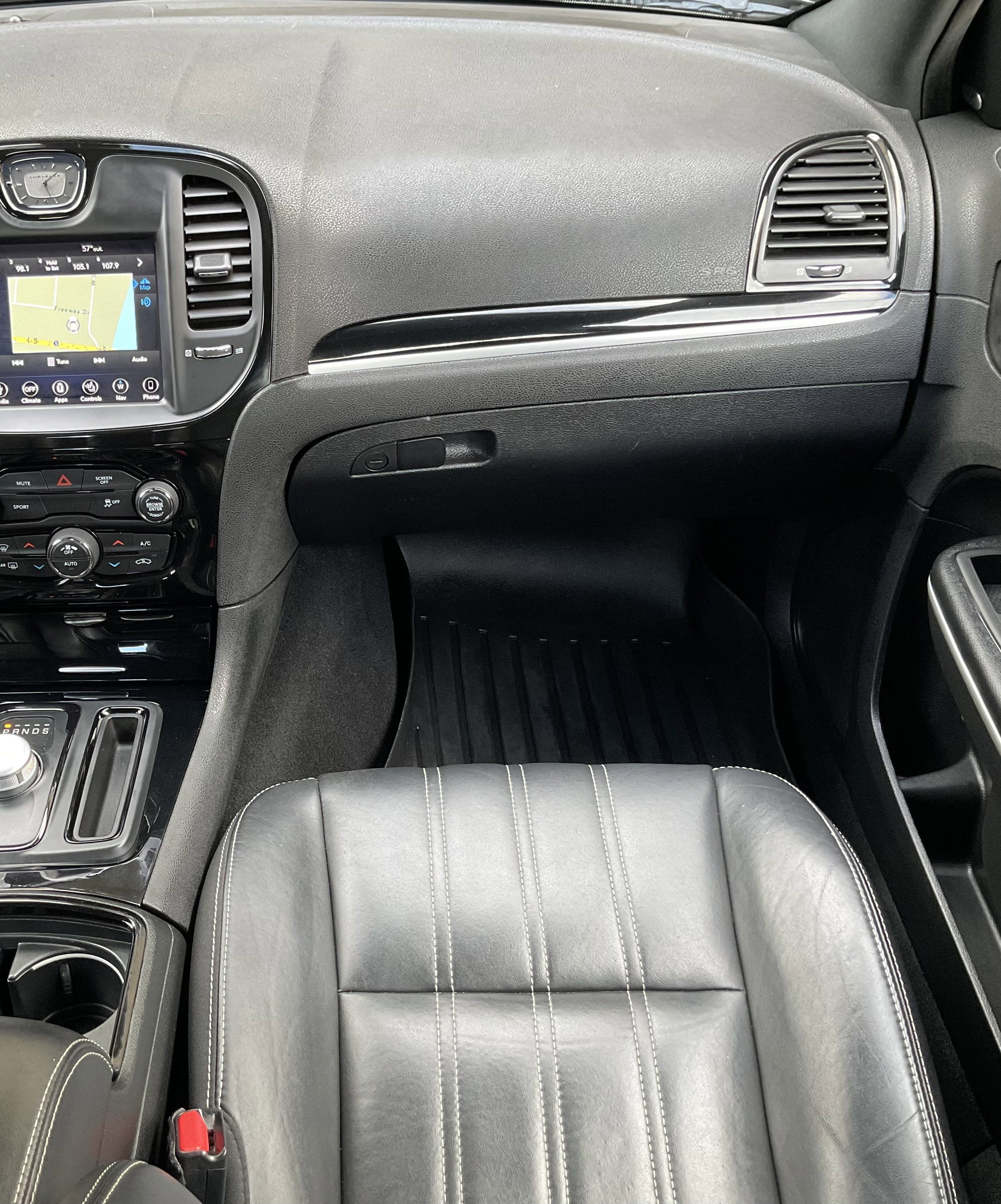 Used 2019 Chrysler 300 S AWD/4WD image 20