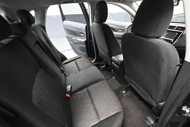 Used 2020 Mitsubishi Outlander Sport SE AWD/4WD image 37