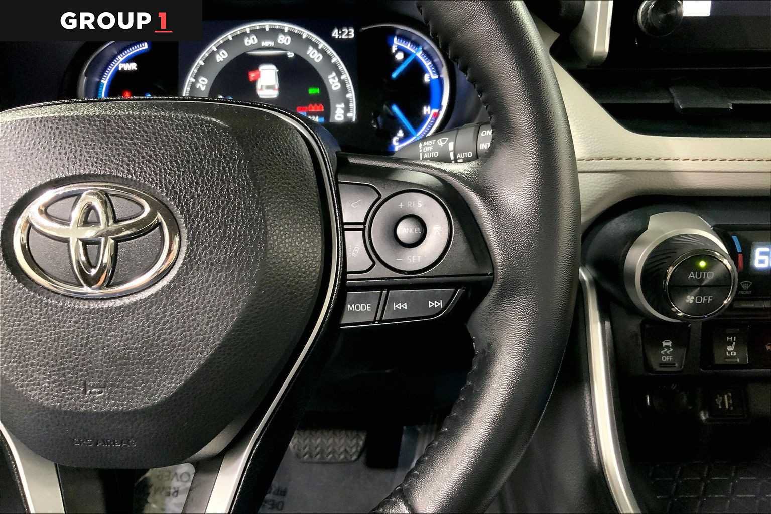 Certified 2025 Toyota RAV4 XLE w/ Weather Package AWD/4WD image 25