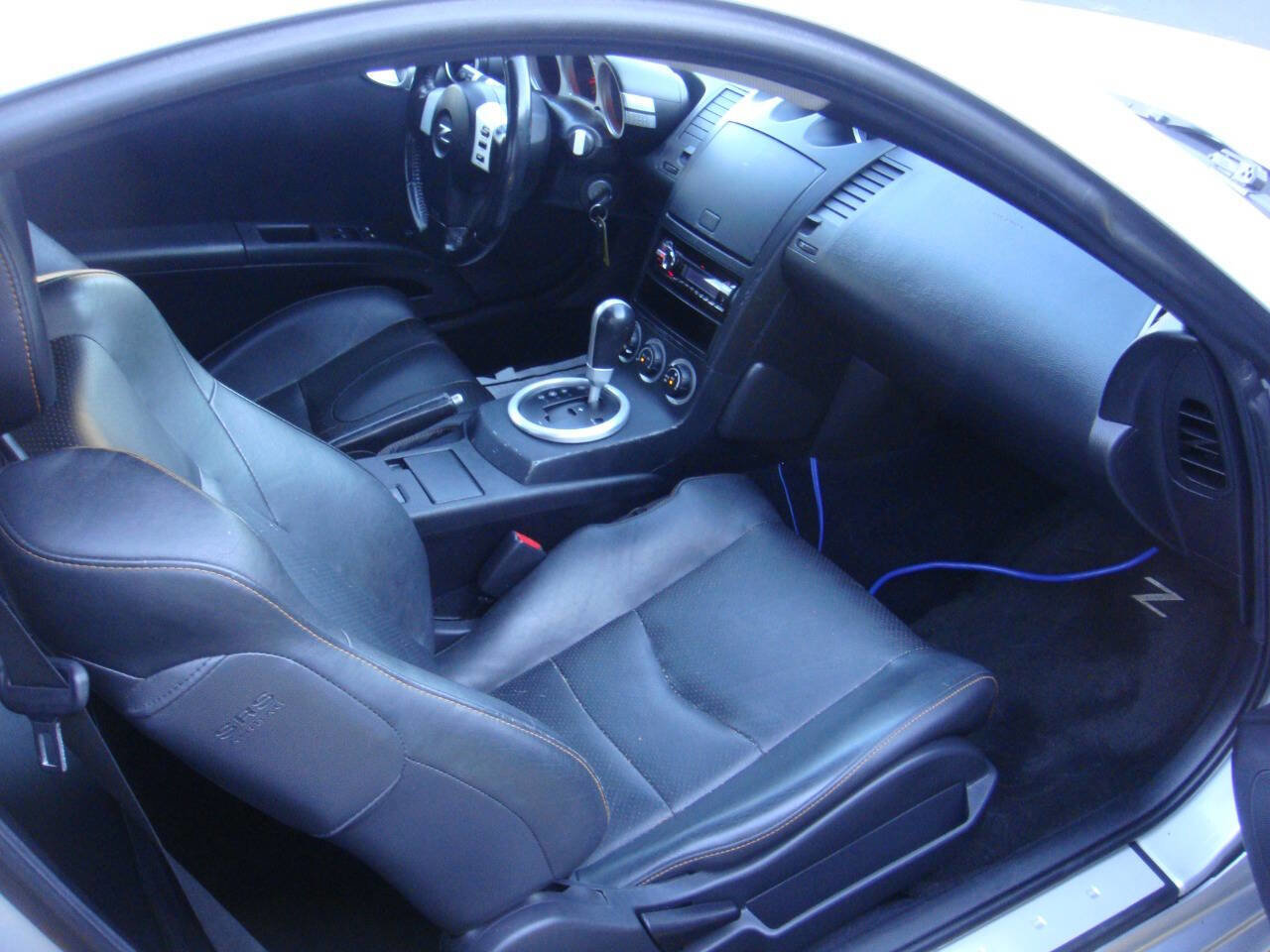 Used 2004 Nissan 350Z Touring w/ Aerodynamics Pkg image 12