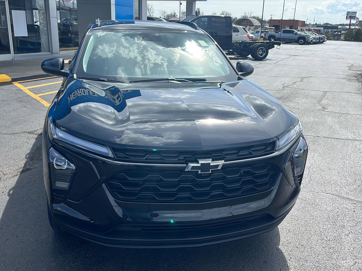 New 2026 Chevrolet Trax LT image 8