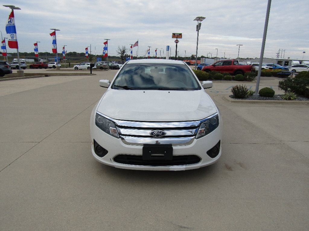 Used 2012 Ford Fusion SE FWD image 2