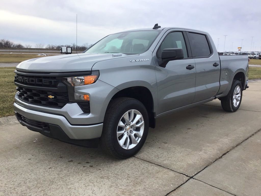 New 2026 Chevrolet Silverado 1500 Custom image 3