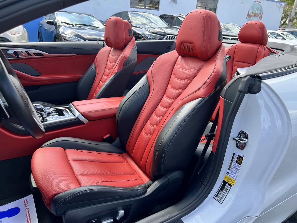 Used 2022 BMW 840i Convertible w/ Comfort Seating Package image 19