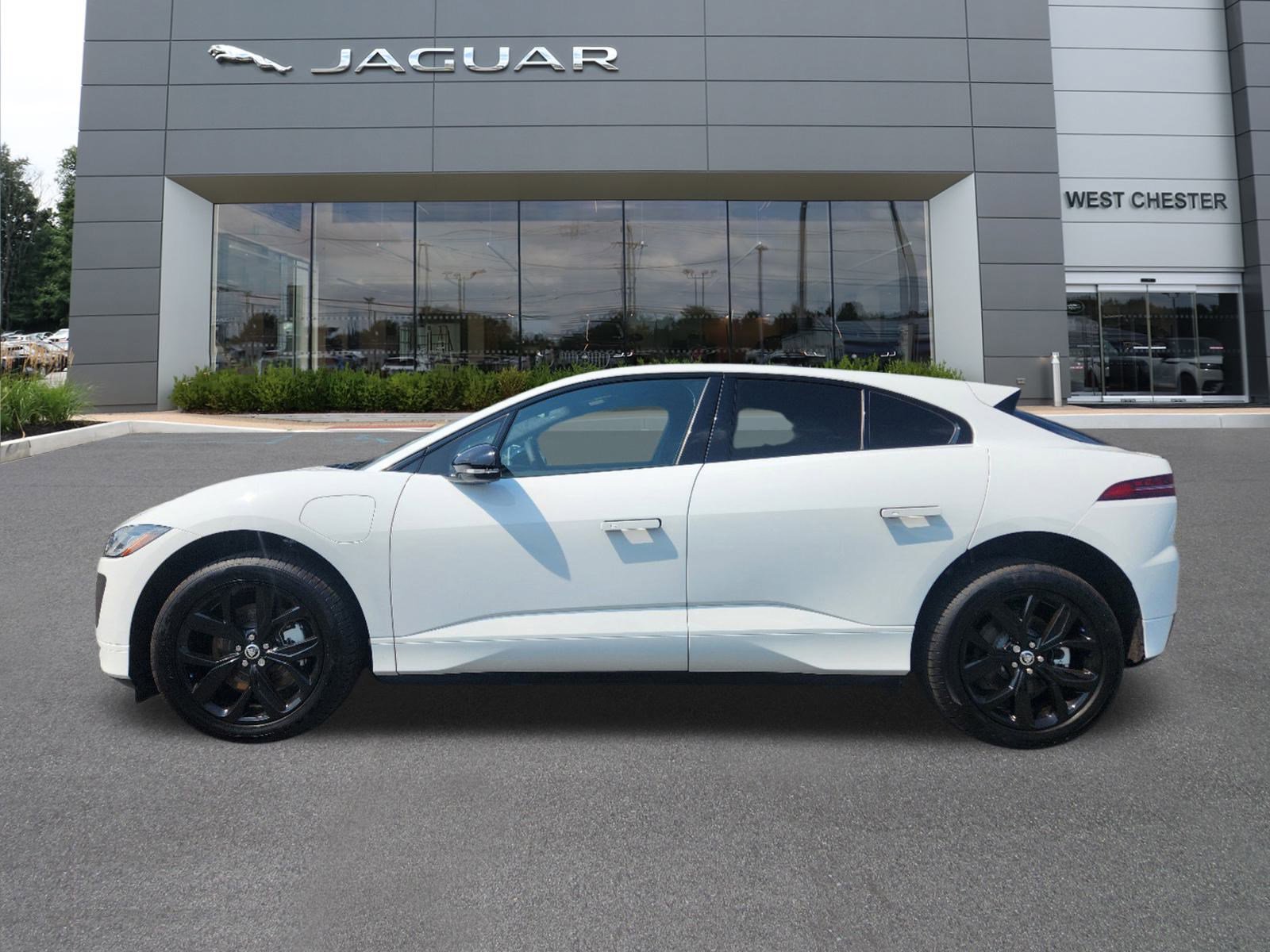 Used 2024 Jaguar I-PACE R-Dynamic HSE AWD/4WD image 5