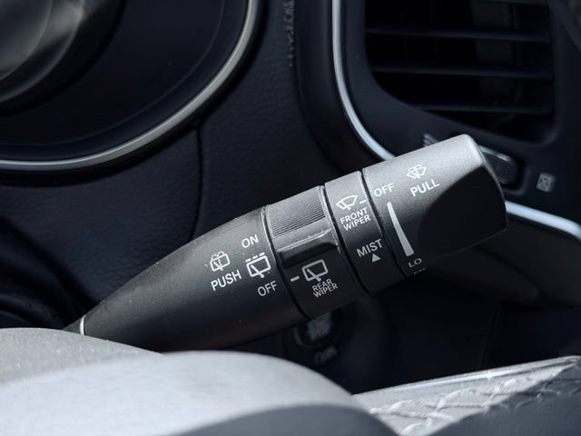 Certified 2023 Jeep Cherokee Altitude Lux w/ Lux Elite Package AWD/4WD image 34