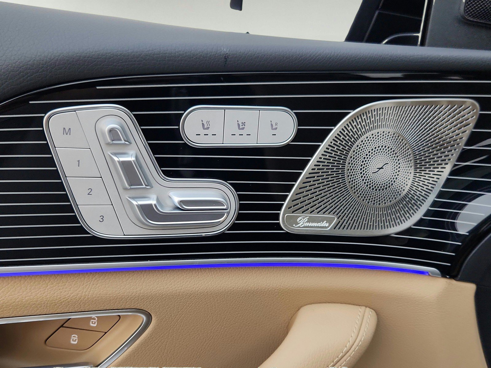 New 2026 Mercedes-Benz GLS 450 4MATIC image 19