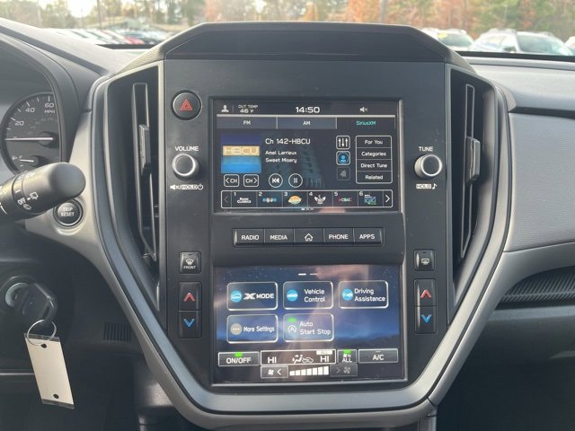 Used 2025 Subaru Crosstrek 2.0i image 30