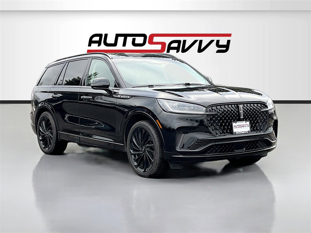 Used 2025 Lincoln Aviator Reserve w/ Equipment Group 201A image 1