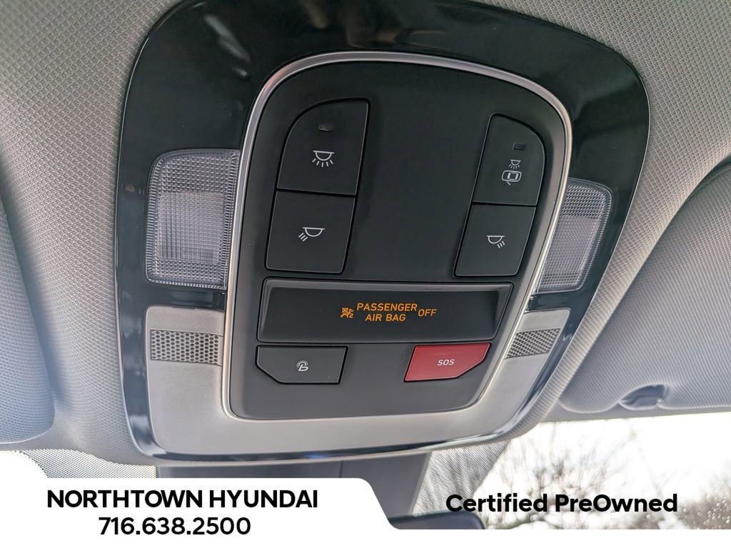 Used 2023 Hyundai Santa Fe SEL w/ Winter Weather Package image 25