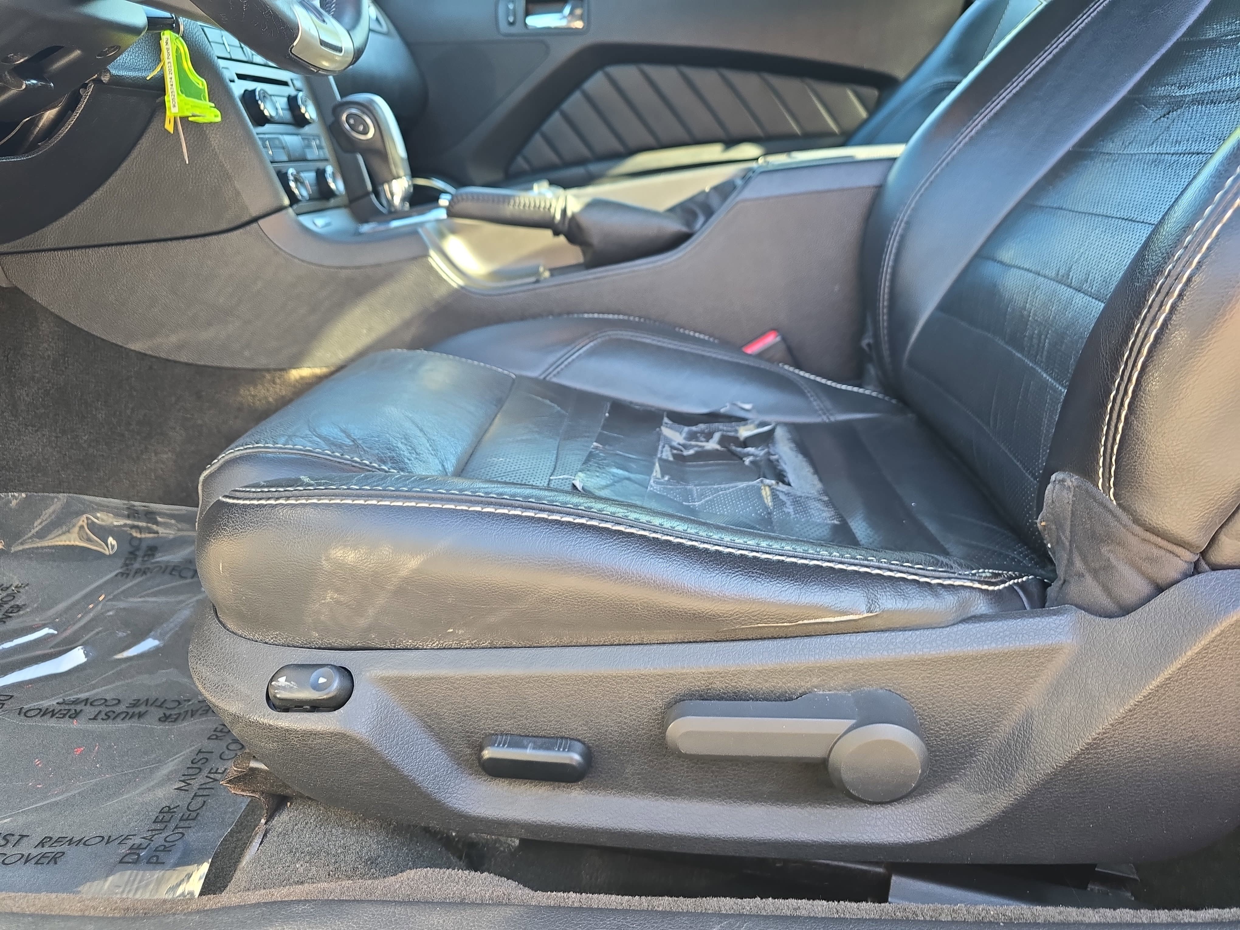 Used 2013 Ford Mustang Premium w/ Security Pkg RWD image 27