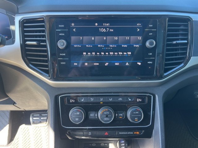 Used 2021 Volkswagen Atlas SEL R-Line image 22