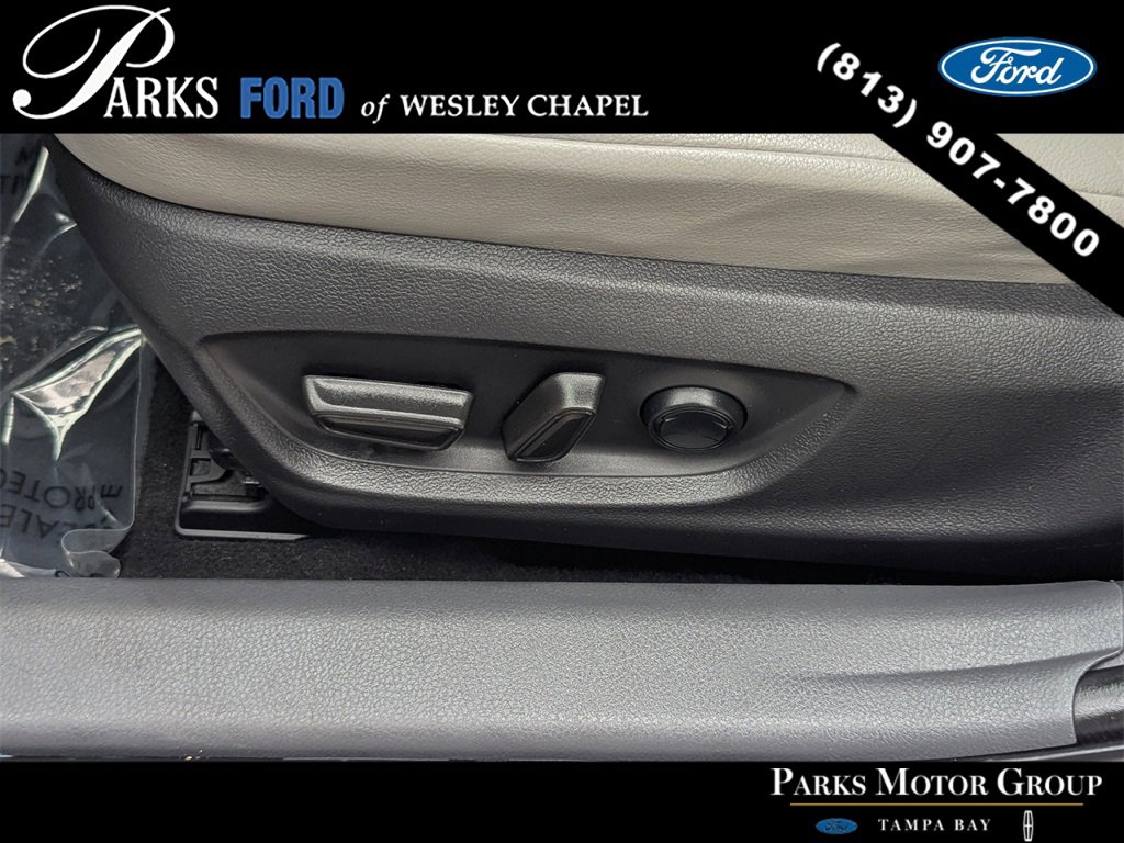 Used 2022 Toyota Camry SE image 18