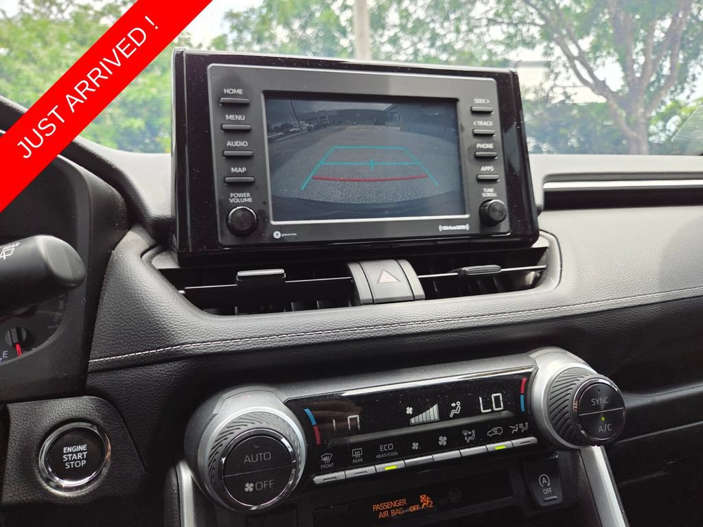Used 2022 Toyota RAV4 XLE FWD image 33