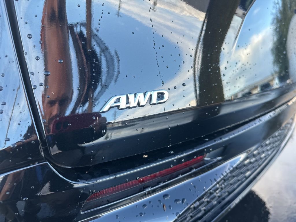 Used 2021 Toyota Sienna XSE image 6