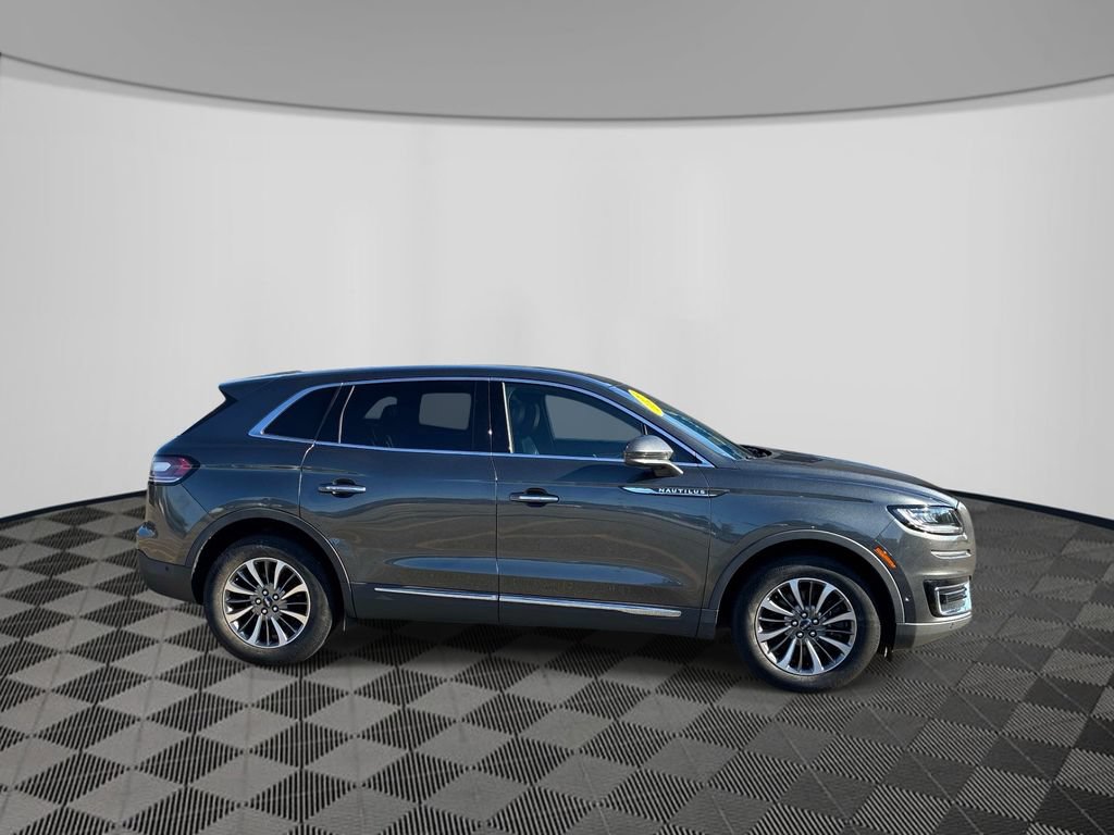 Used 2020 Lincoln Nautilus Reserve AWD/4WD image 8