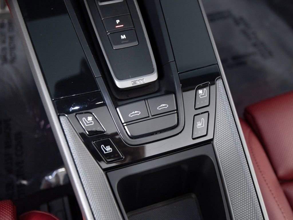 Certified 2022 Porsche 911 Targa 4S image 31