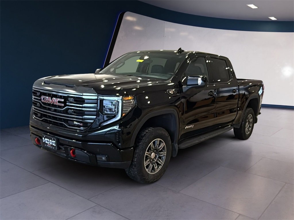 Used 2024 GMC Sierra 1500 AT4 w/ Technology Package image 3