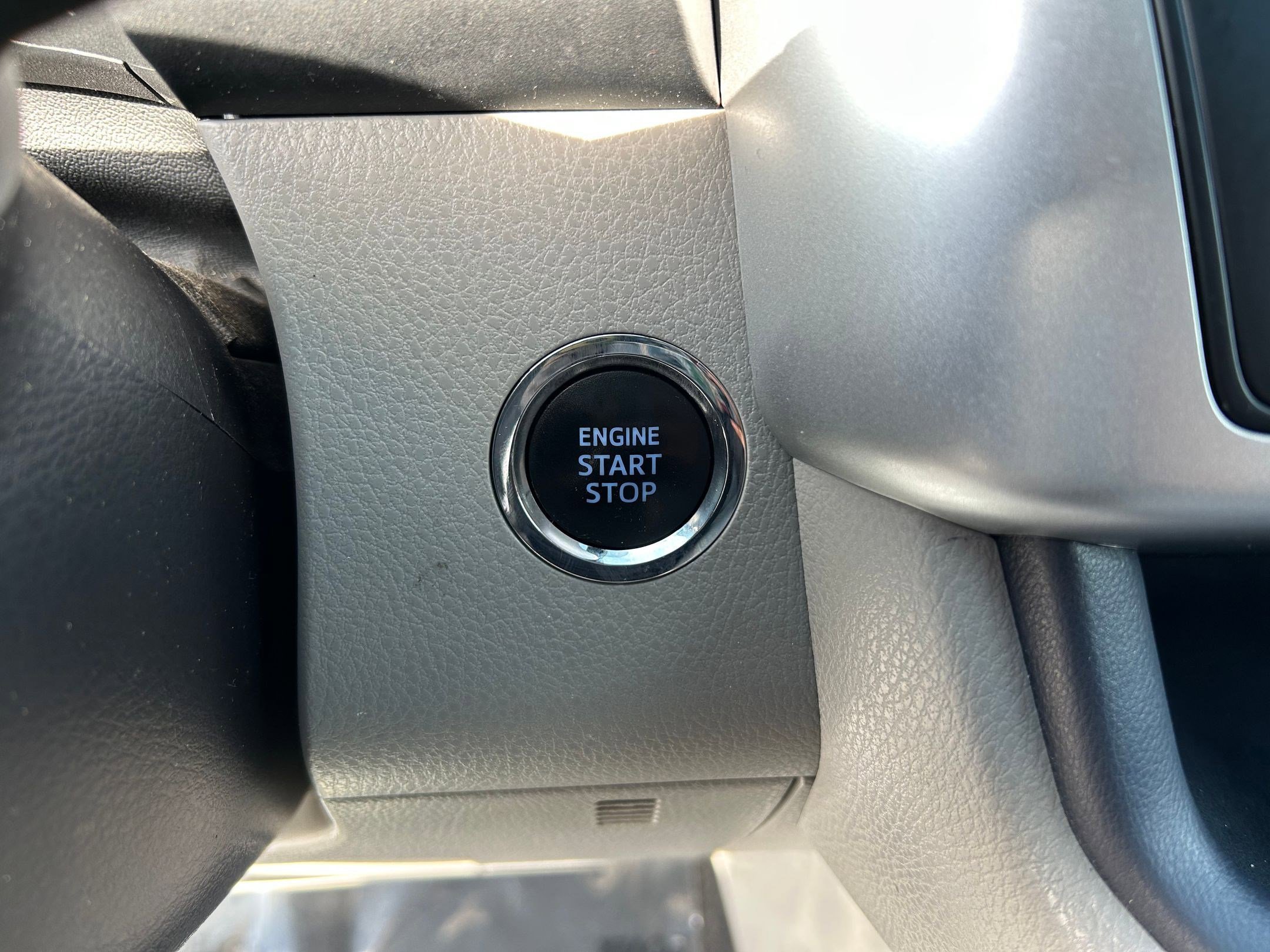 Certified 2019 Toyota Highlander XLE image 17