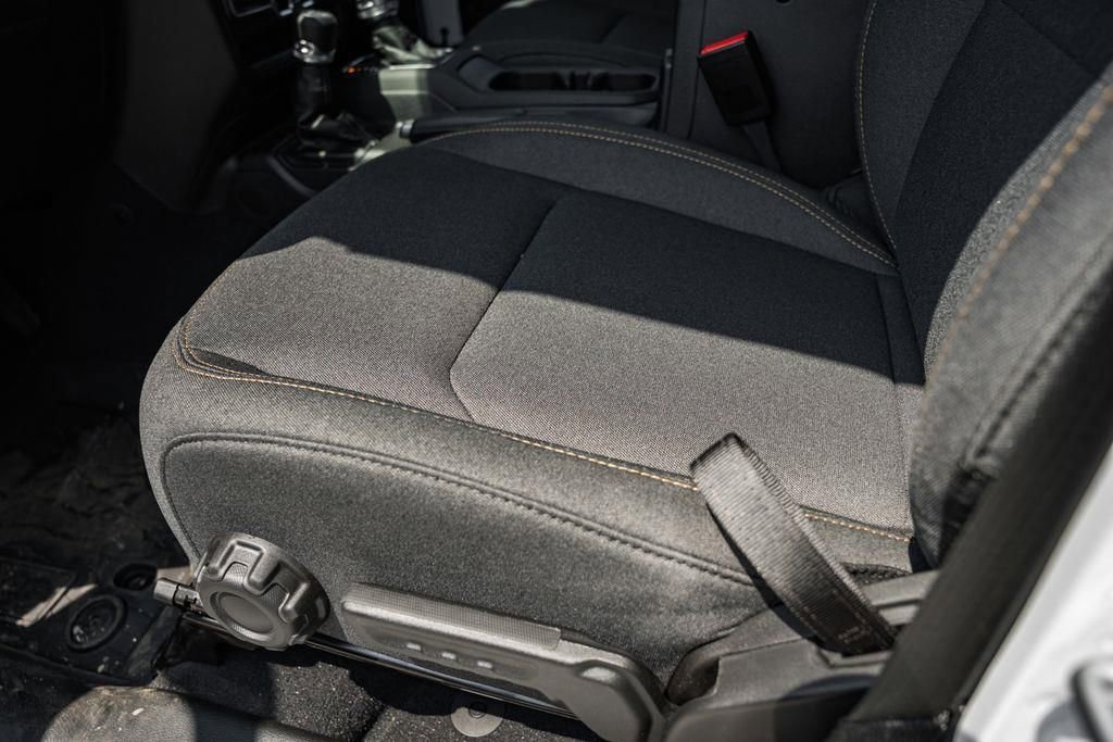 New 2025 Jeep Wrangler Sahara w/ Technology Group image 33