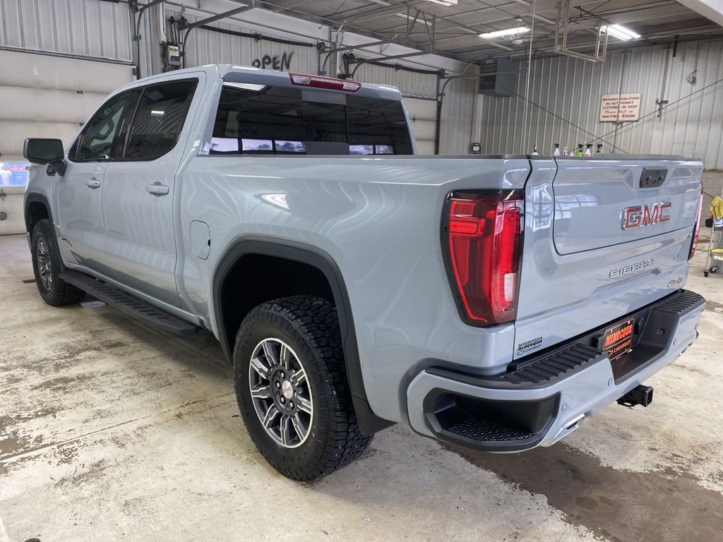 Used 2024 GMC Sierra 1500 AT4 w/ AT4 Premium Package image 10
