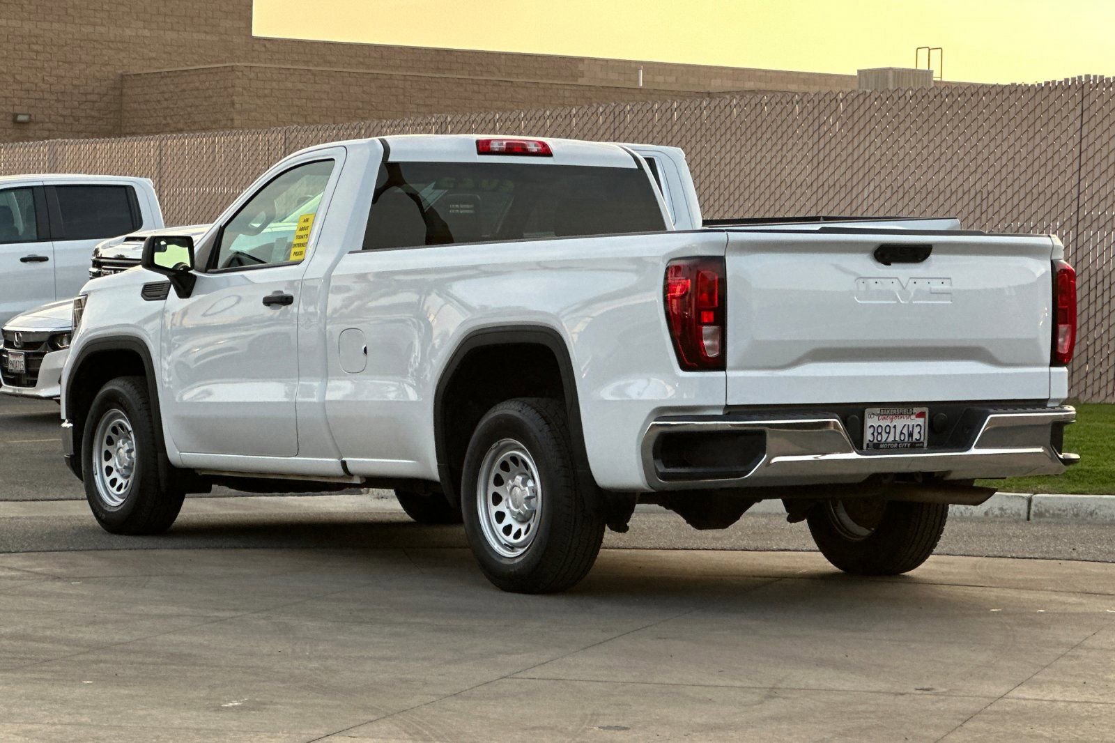 Certified 2023 GMC Sierra 1500 Pro w/ Convenience Package image 6