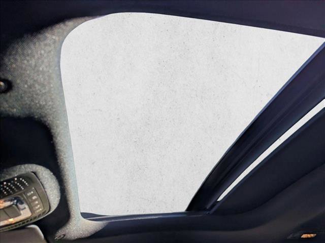 Used 2022 Mercedes-Benz A 220 4MATIC image 13