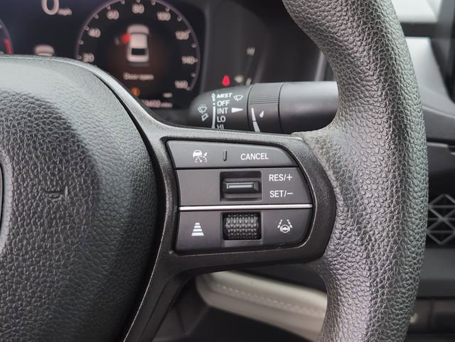 Used 2023 Honda Accord EX image 24