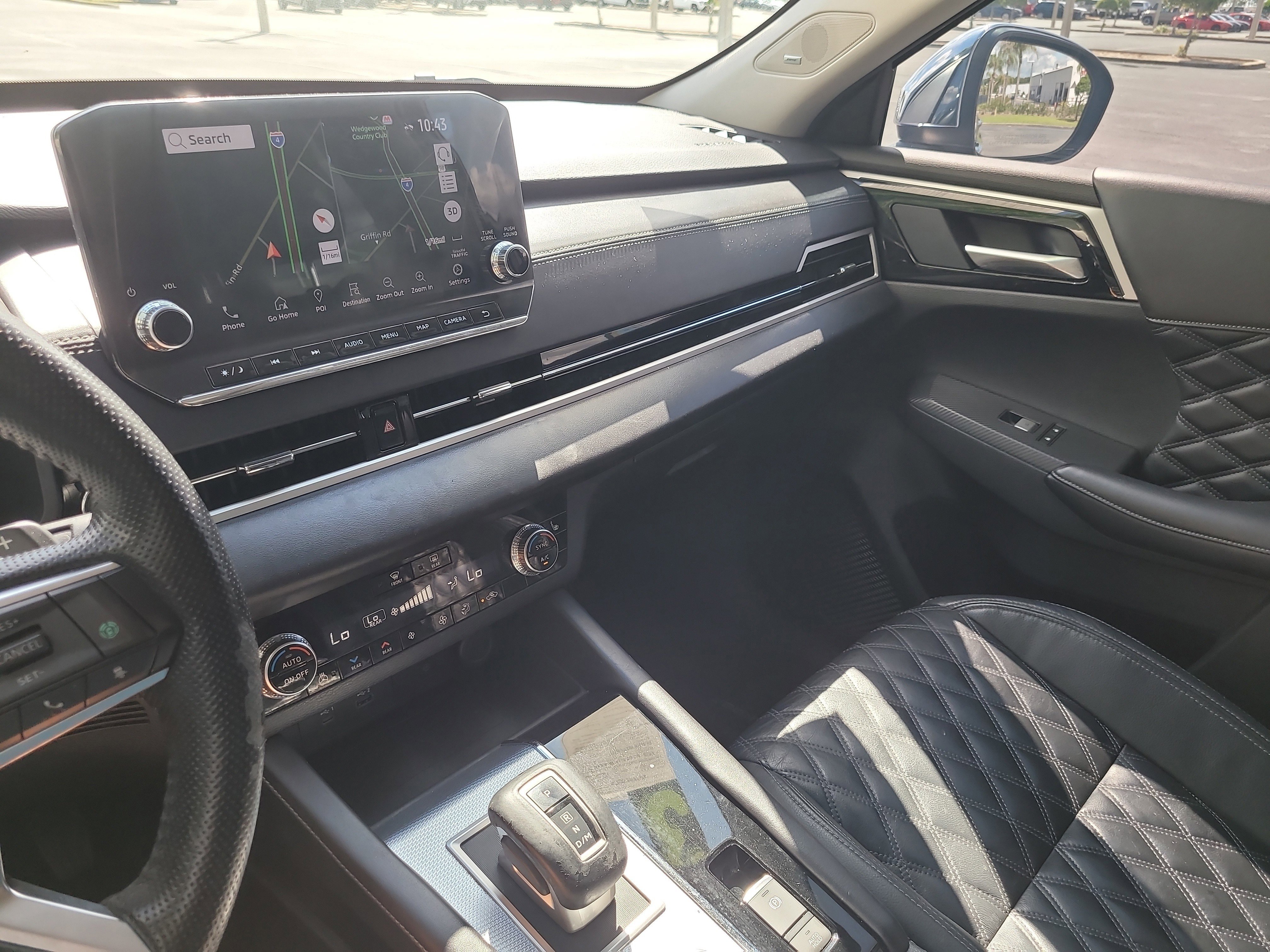 Used 2023 Mitsubishi Outlander SEL FWD image 24