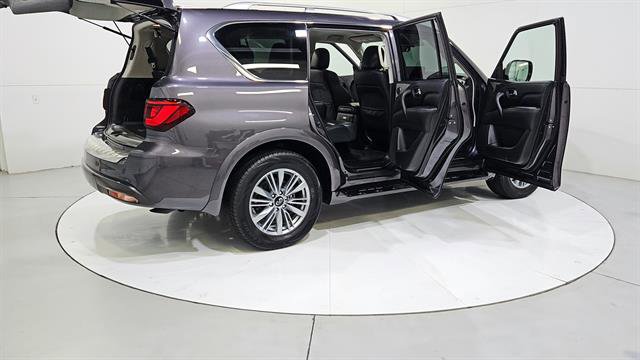 Used 2024 INFINITI QX80 Luxe RWD image 32