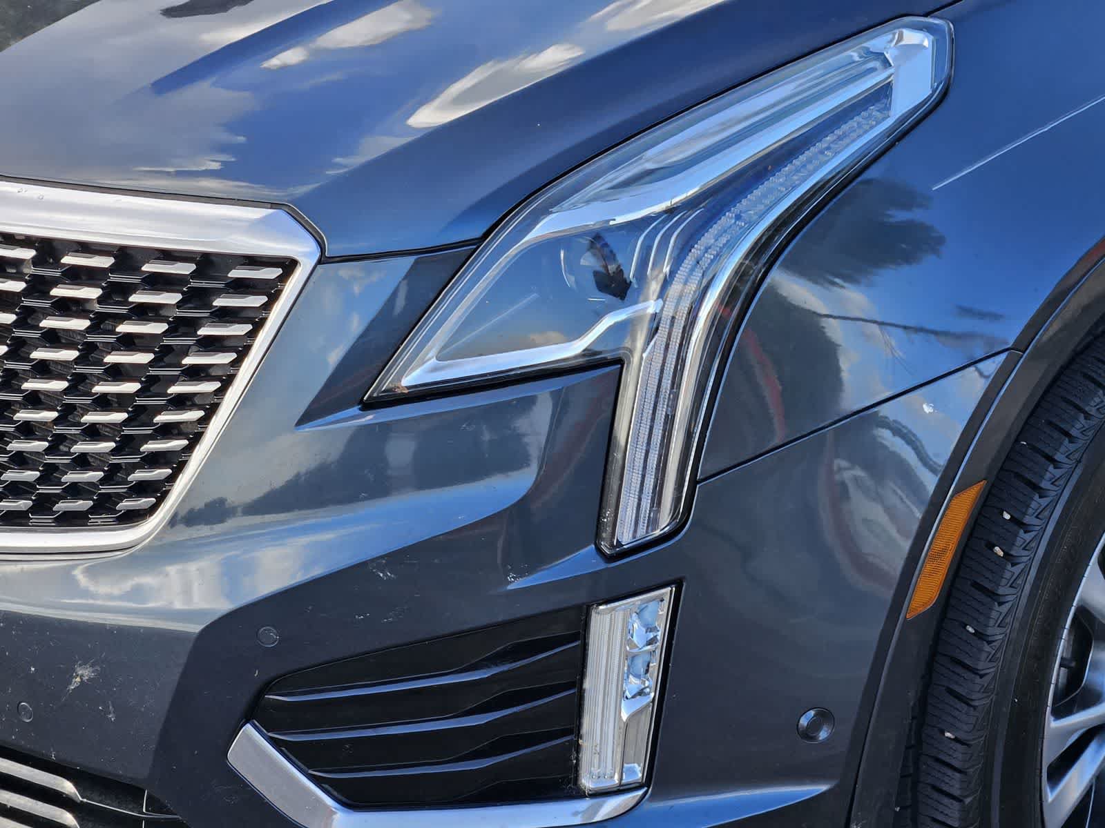 Used 2020 Cadillac XT5 Premium Luxury FWD image 7