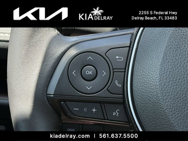 Used 2023 Toyota RAV4 Limited FWD image 29
