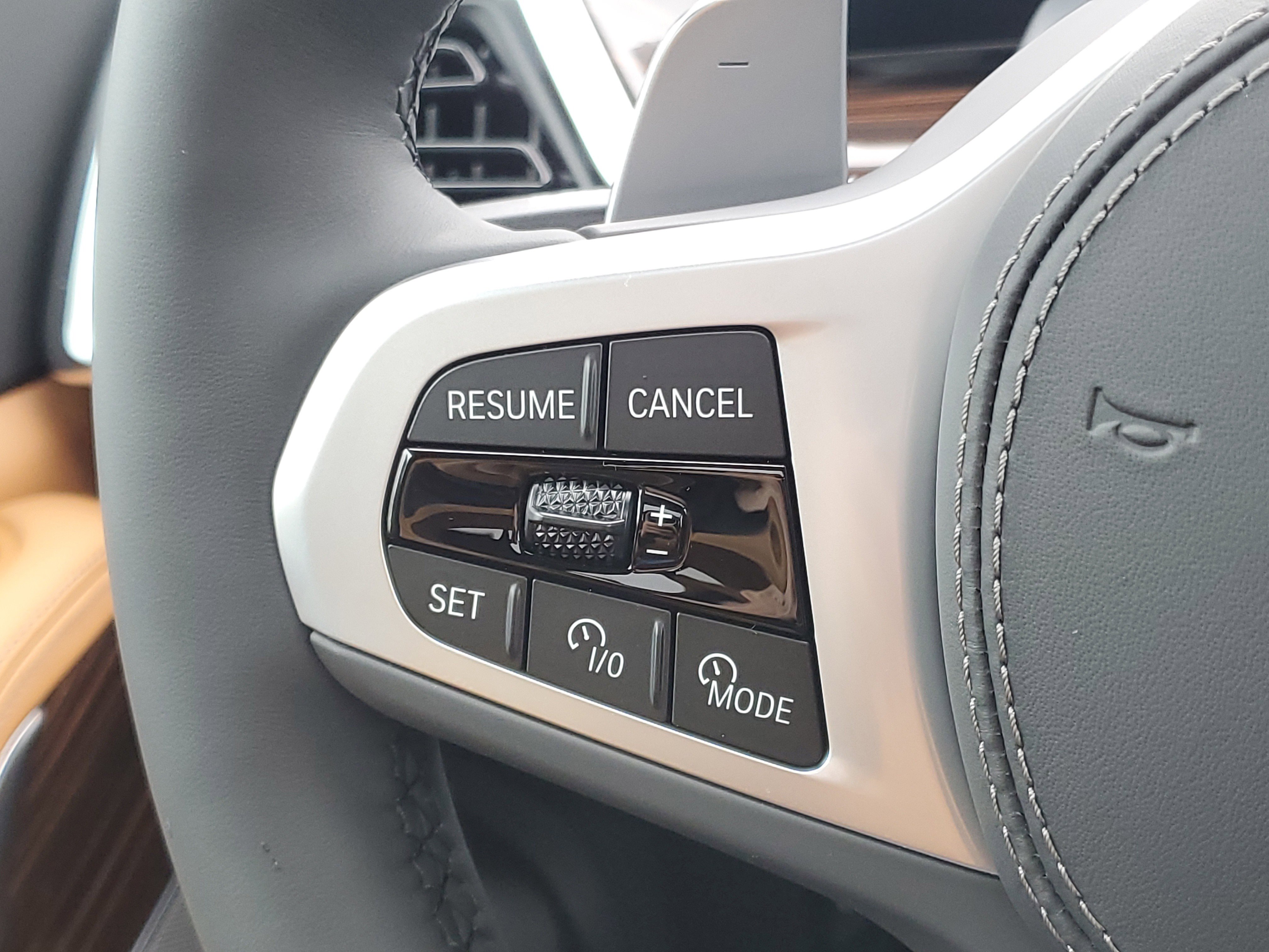 New 2026 BMW X5 xDrive40i w/ M Sport Package AWD/4WD image 12