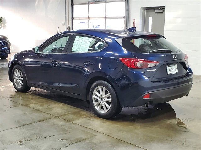 Used 2016 MAZDA MAZDA3 i Grand Touring image 6