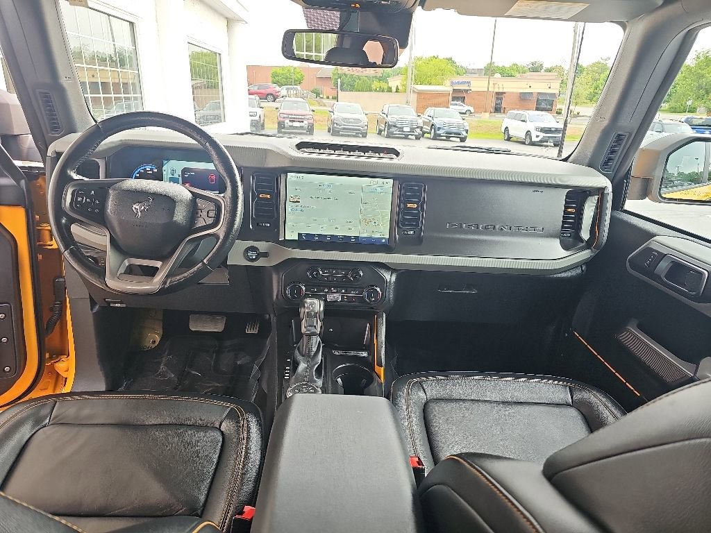 Used 2022 Ford Bronco Badlands AWD/4WD image 12