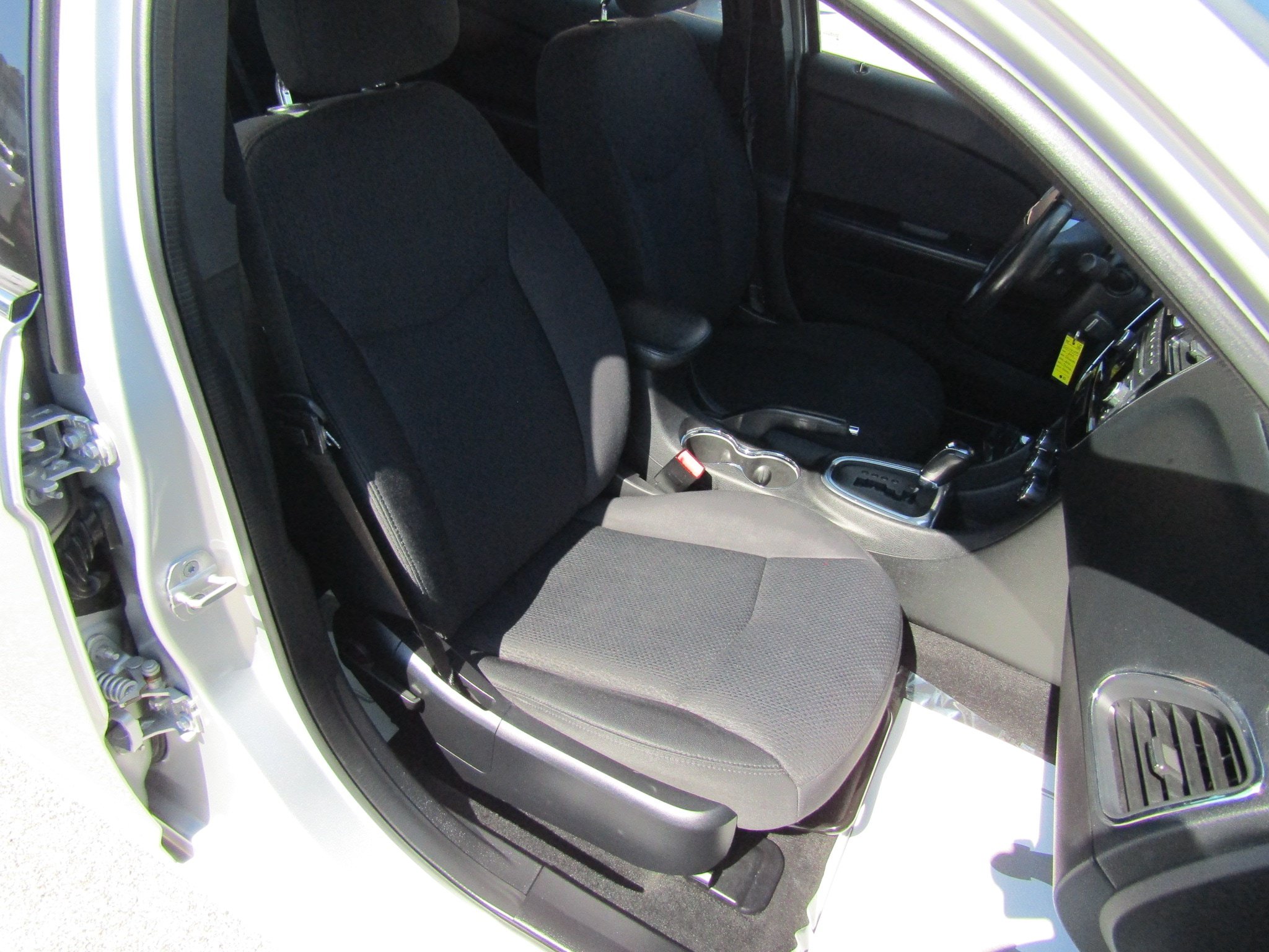 Used 2012 Chrysler 200 Touring FWD image 17